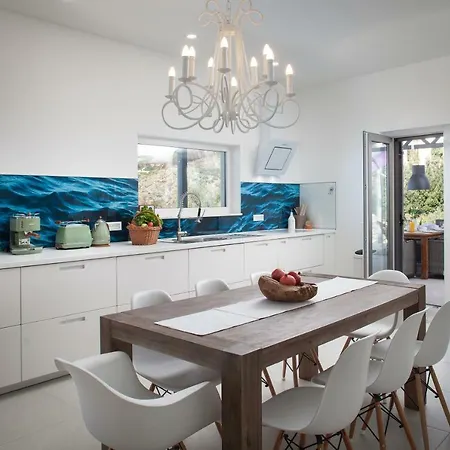 Iva, 3lovelyvillas * Podgora