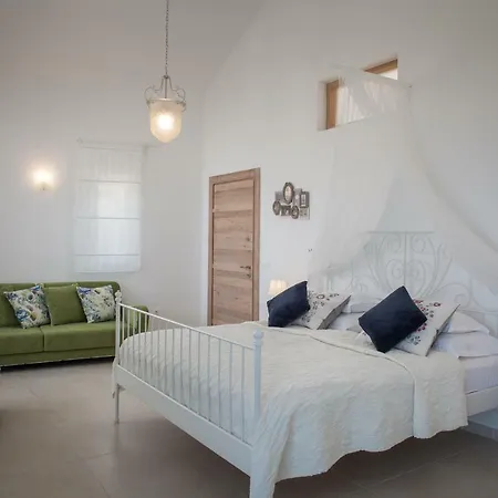 Iva, 3lovelyvillas Podgora